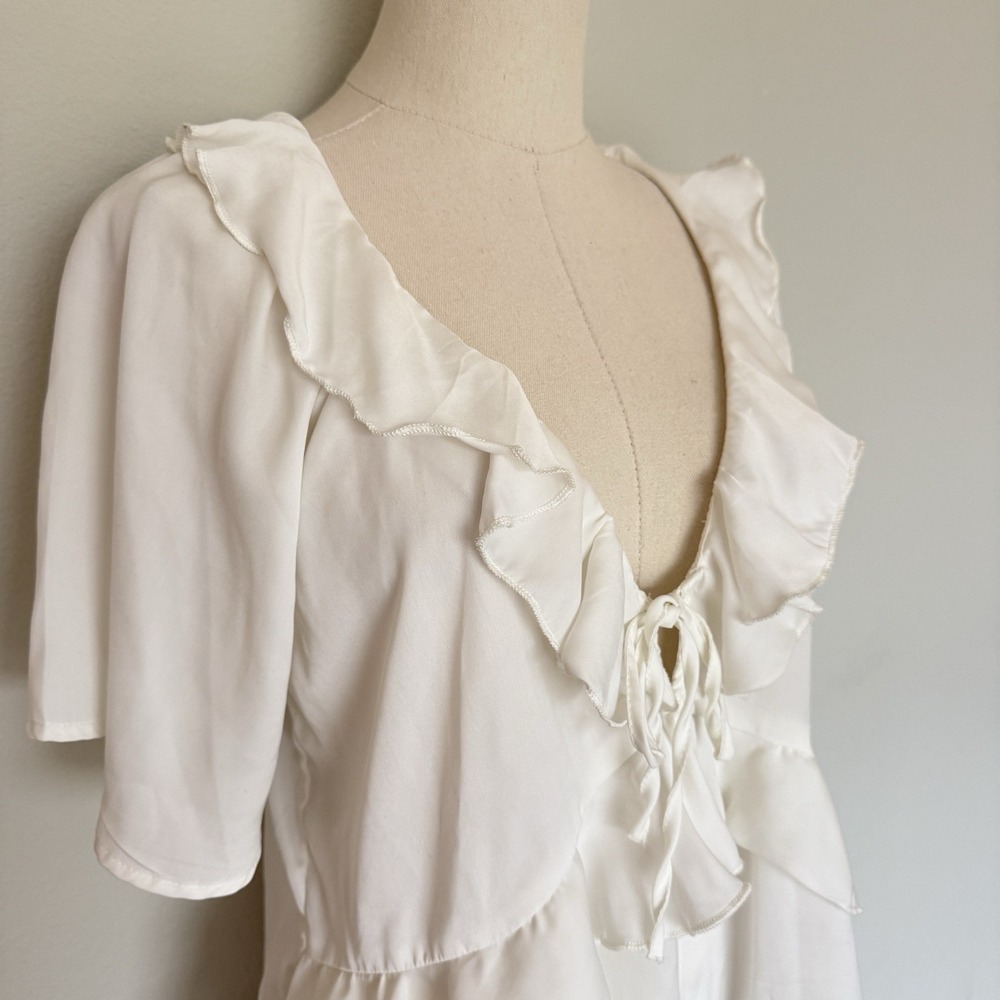 Old Navy Short Sleeve Ruffle Babydoll V-Neck Top Women M Romantic Y2K Boho Fairy